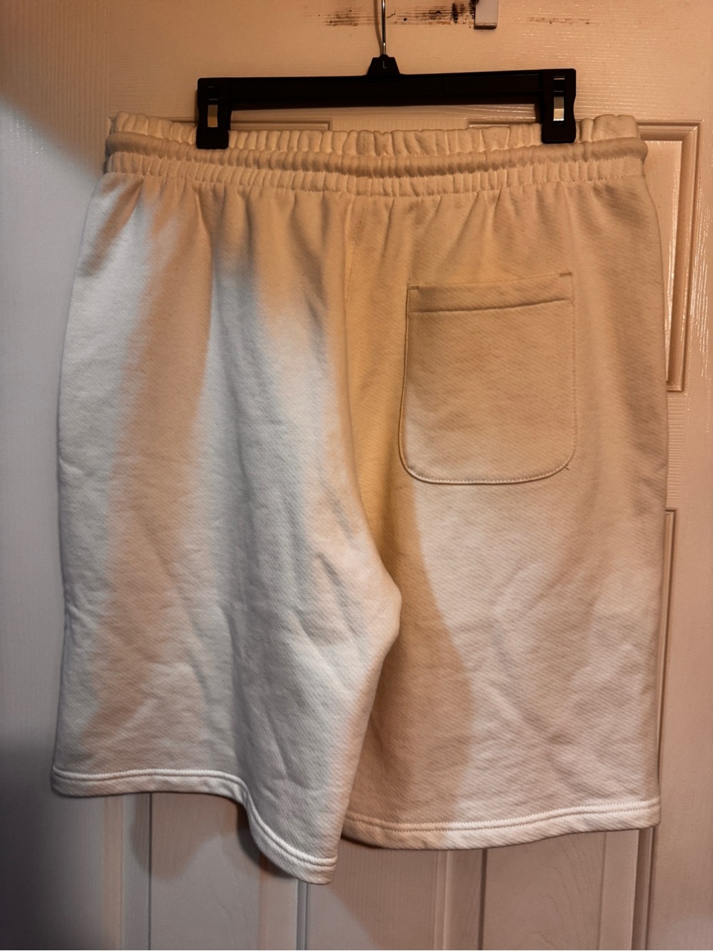 Off-white shorts - Picture 2 of 4